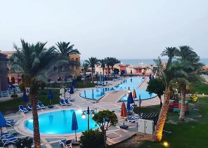 Apartment بورتو ساوث بيتش - صف اول علي البحر مباشره - عائلات فقط Ain Sukhna