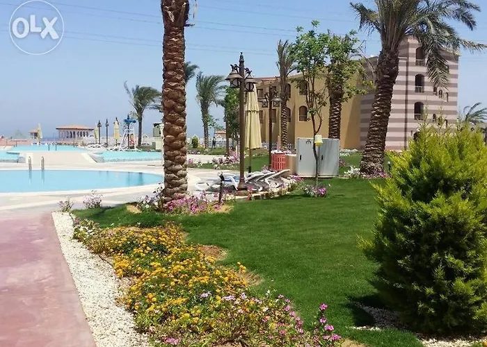 بورتو ساوث بيتش - صف اول علي البحر مباشره - عائلات فقط * Ain Sukhna