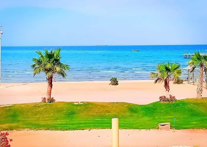 بورتو ساوث بيتش - صف اول علي البحر مباشره - عائلات فقط Apartment Ain Sukhna